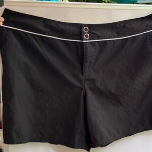 Faded Glory Charcoal Ladies’ Swimsuit/Activewear shorts